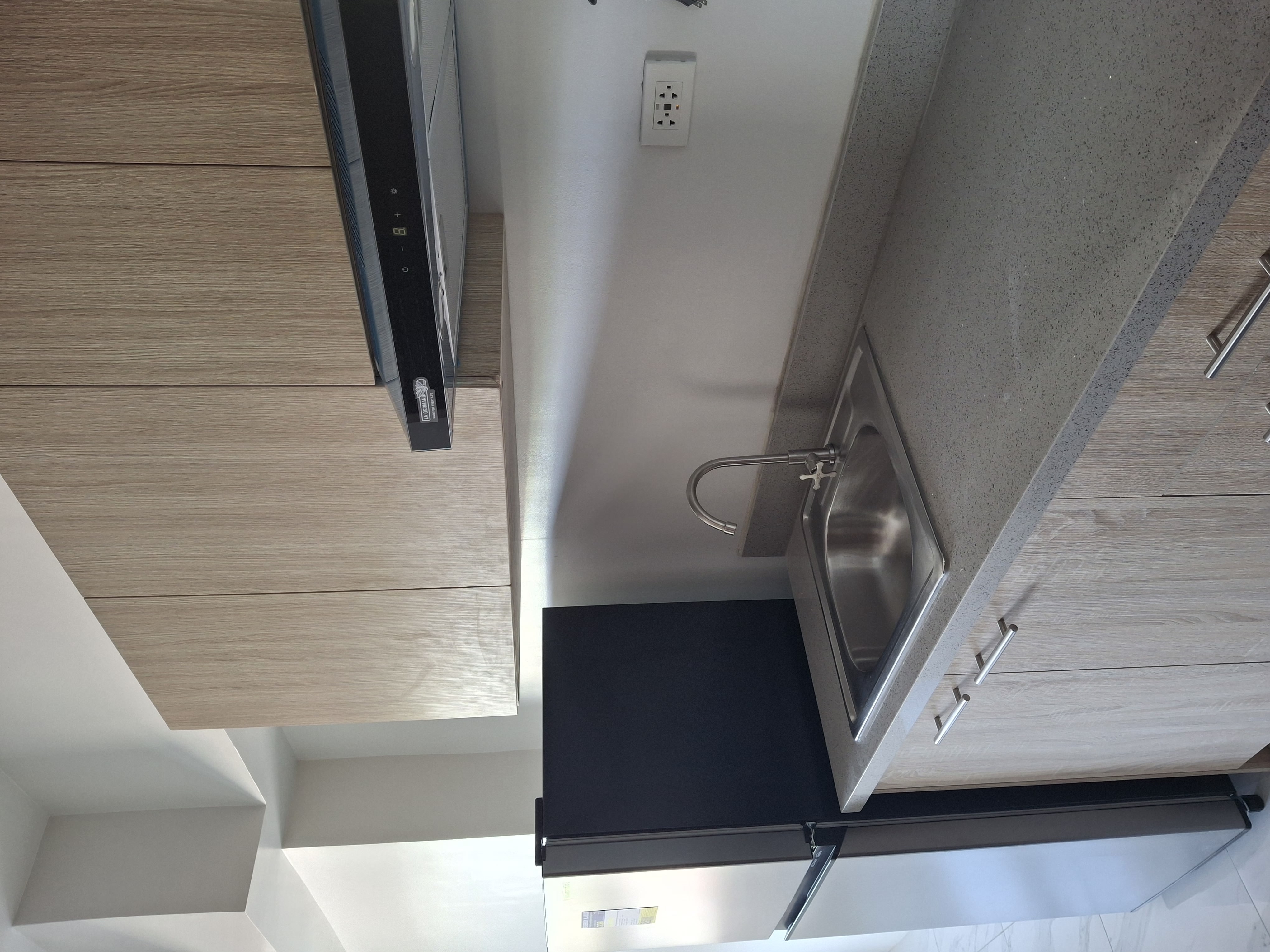 Studio Unit at Casa Mira Guadalupe (FURNISHED UNIT)- Cebu City
