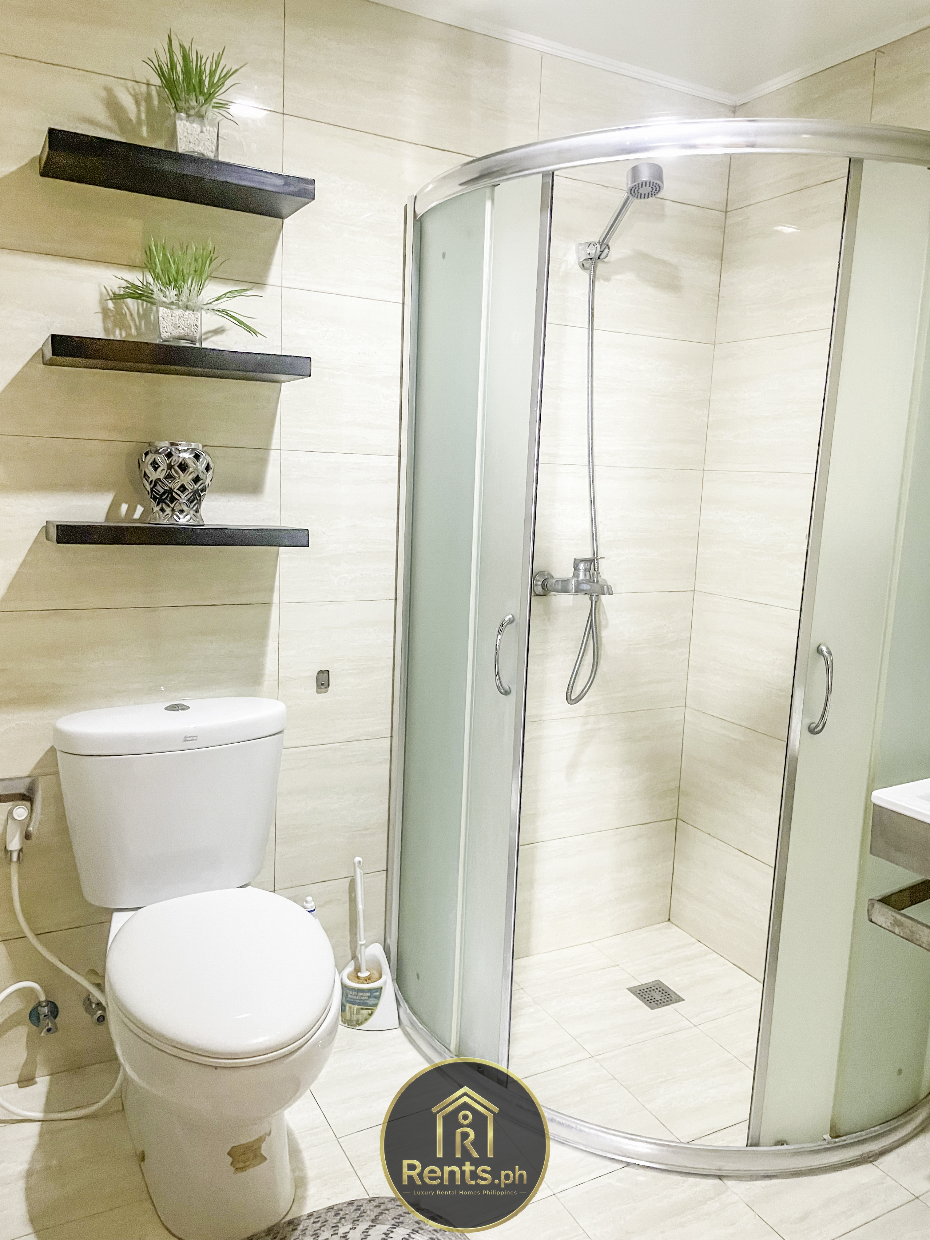 2 BR at Avalon- Cebu City